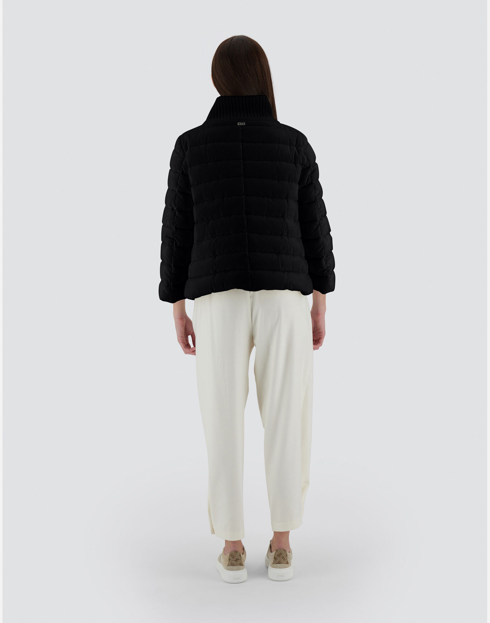 RESORT CAPE IN DUSTY VELVET in Black for Women | Herno®