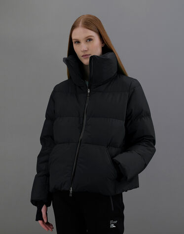 LAMINAR JACKET IN GORE-TEX INFINIUM WINDSTOPPER in Black for Women 