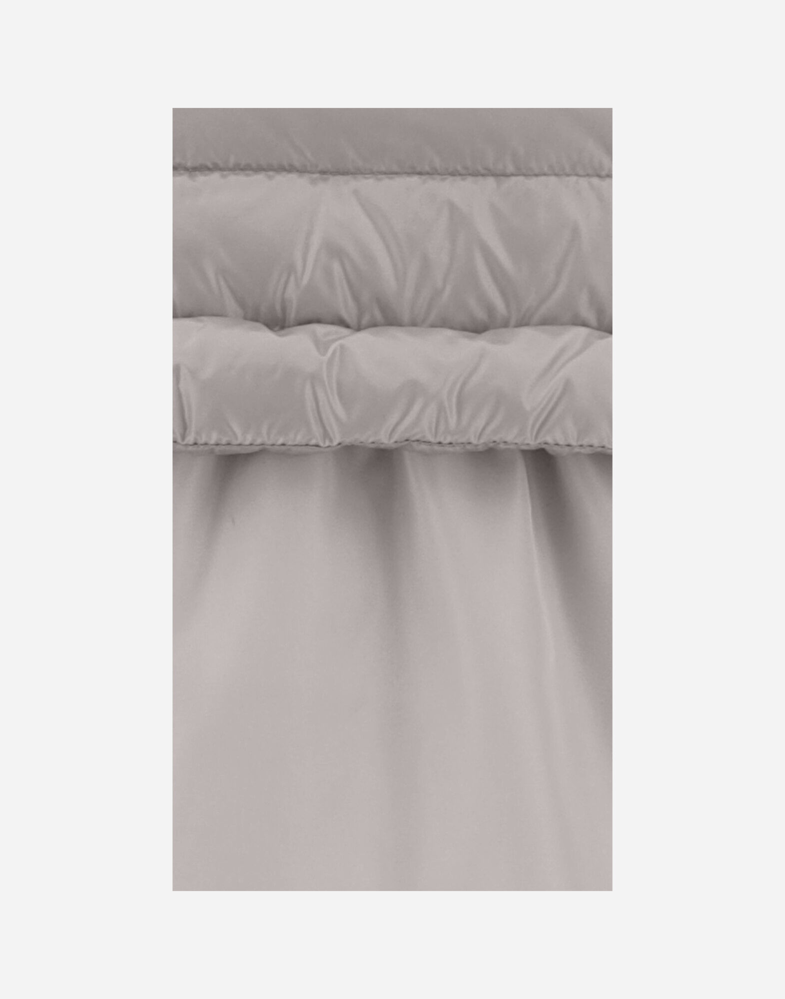 【関税&送料込】Herno Cappa A Maniche Lunghe Collo Alto E Ch Cappa donna Herno in nylon ultralight pi001781d12017z