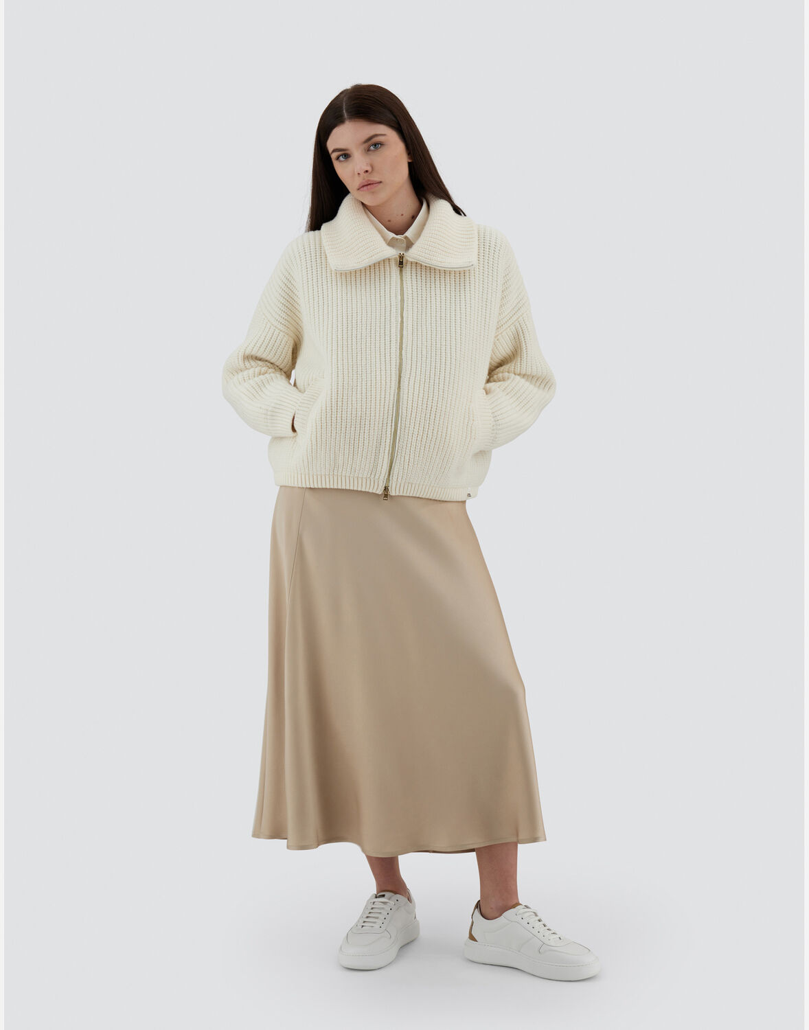 Herno インフィニティ Resort カーディガン In White