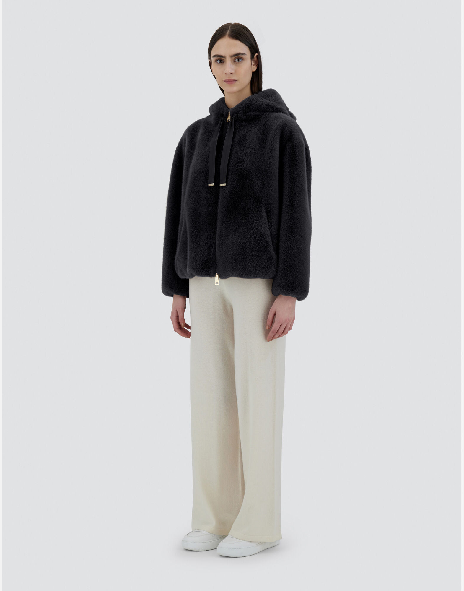 【美品】IENA fluffy fur P/O SWEATSHIRT IN FAUX MINK FUR in Black for Women | Herno®