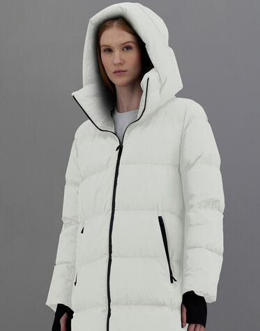 レディース GORE-TEX INFINIUM WINDSTOPPER LAMINAR ヘビージャケット 