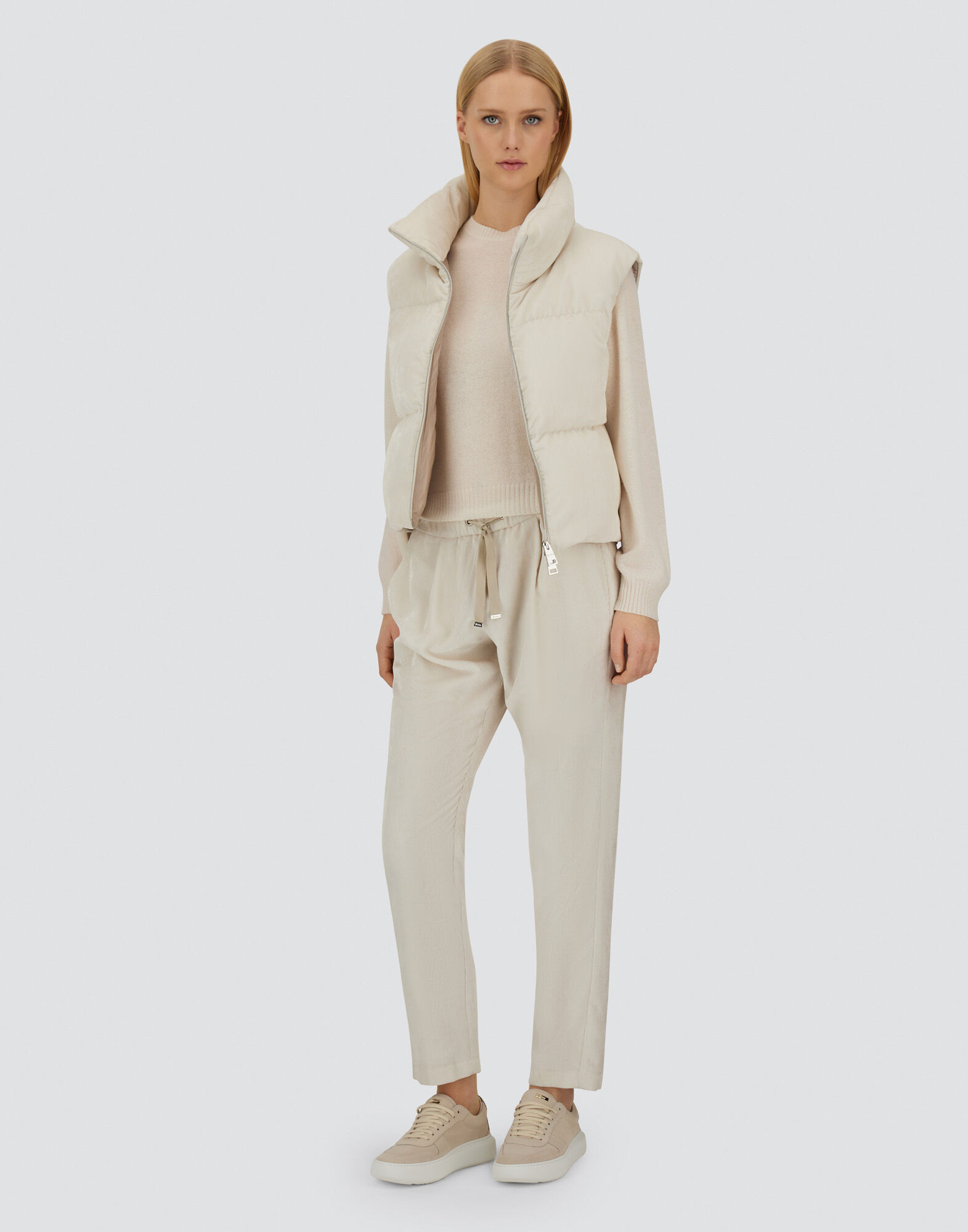 パンツ HERNO Bright corduroy resort trousers RESORT TROUSERS IN BRIGHT CORDUROY in Chantilly for Women