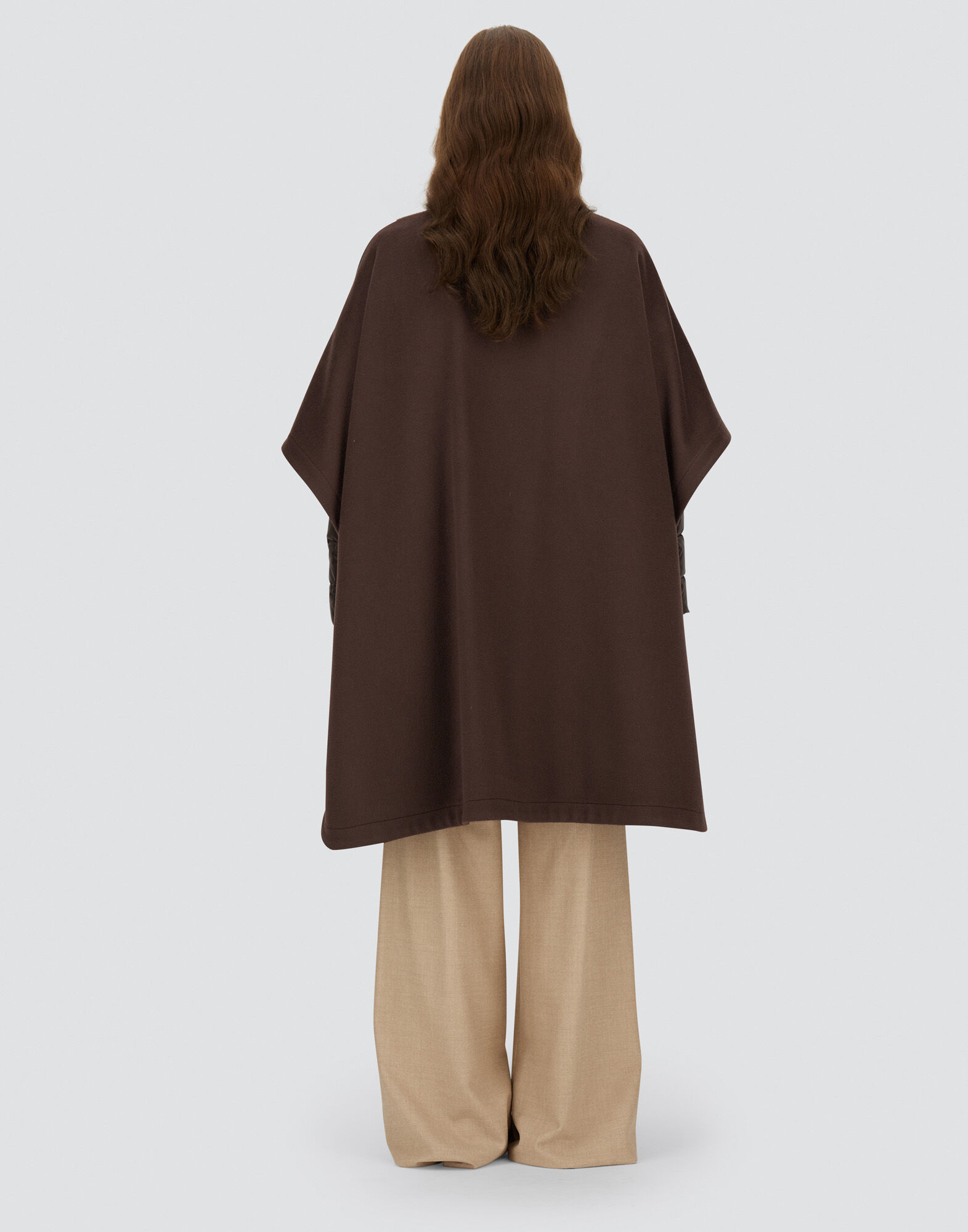 レディース PONCHO IN LUXURY WOOL AND NYLON ULTRALIGHT ダーク
