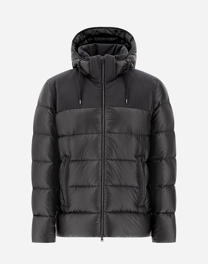 Official Herno® Boutique: Clothing for Women, Men & Kids