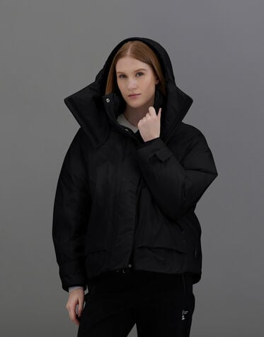 レディース GORE-TEX INFINIUM WINDSTOPPER LAMINAR ジャケット  