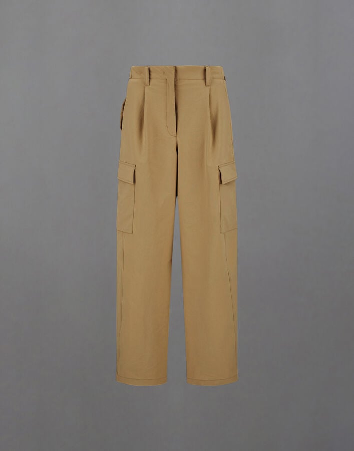 LAMINAR CARGO TROUSERS IN COMFORT TECH Herno Herno LAMINAR CARGO TROUSERS IN COMFORT TECH Camel PT00054DL12846S2154