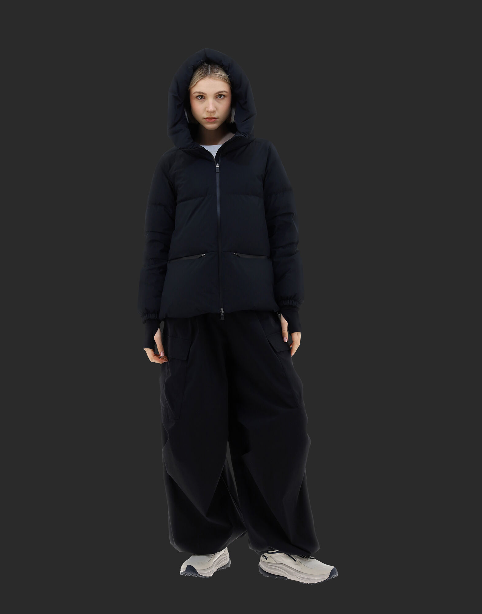 LAMINAR GORE TEX WINDSTOPPER CAPE en Dark Blue pour femme Herno