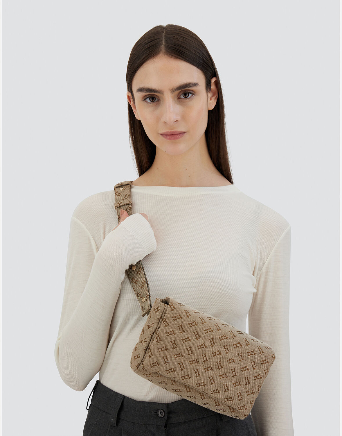 HERNO MONOGRAM BAG 