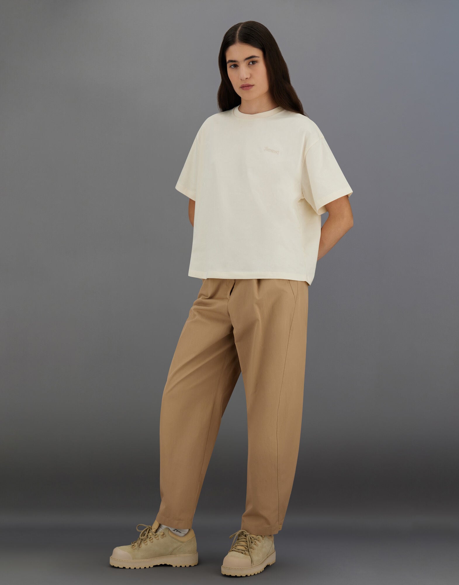 HERNO Laminar ヘルノ ラミナー コンパクトジャージ Tシャツ52 ラミナー コンパクトジャージー Tシャツ アイボリー | Herno® (ヘルノ)