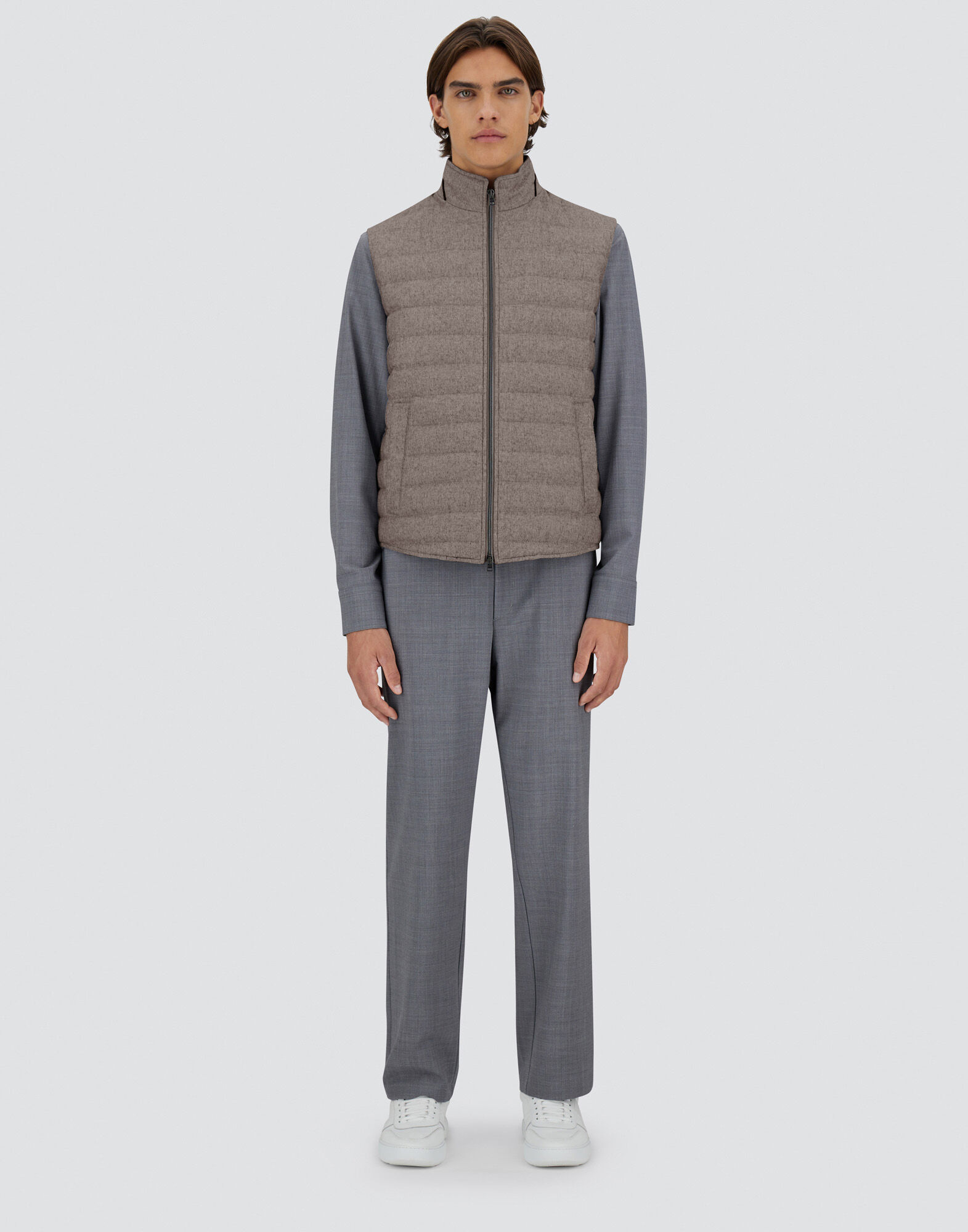 ベスト・ジレ Salvatore Ferragamo Grey Stretch Cashmere Blend Vest FERRAGAMO Cashmere Blend Sweater Vest | Nordstrom