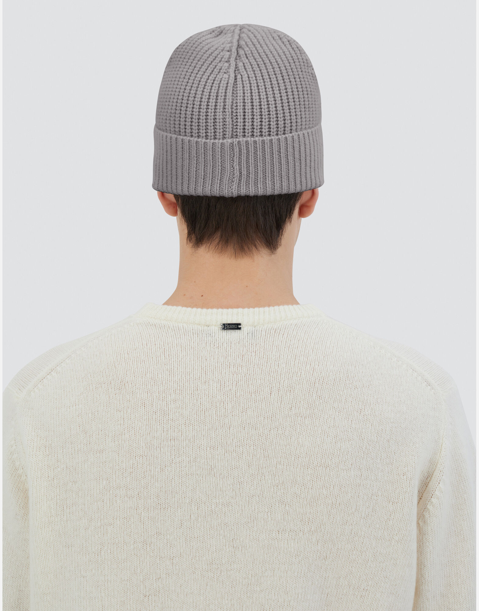 メンズ エタニティ カシミヤ ニットキャップ グレー | Herno® (ヘルノ)