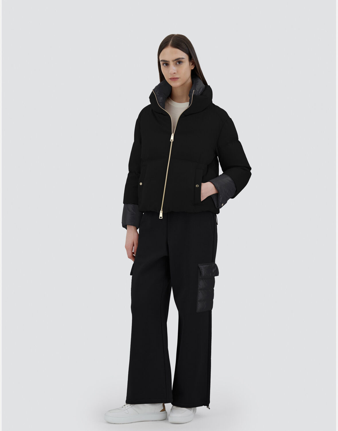 Herno カシミヤ シルク ウルトラライトナイロン ボンバージャケット In Black