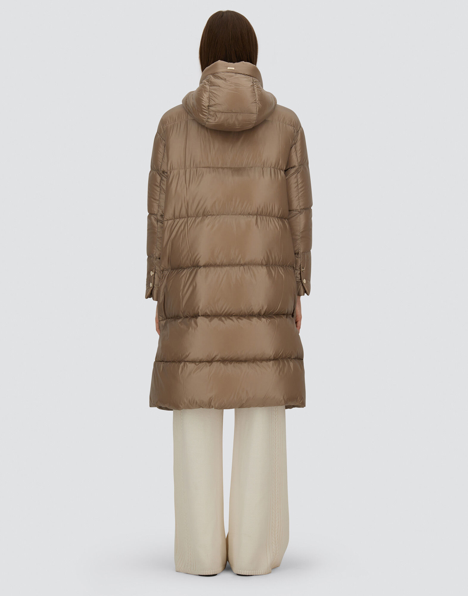 レディース PARKA IN NYLON ULTRALIGHT グレージュ | Herno® (ヘルノ)