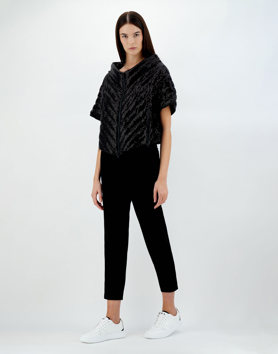 Herno マイクロ スパンコール Aラインジャケット In Black