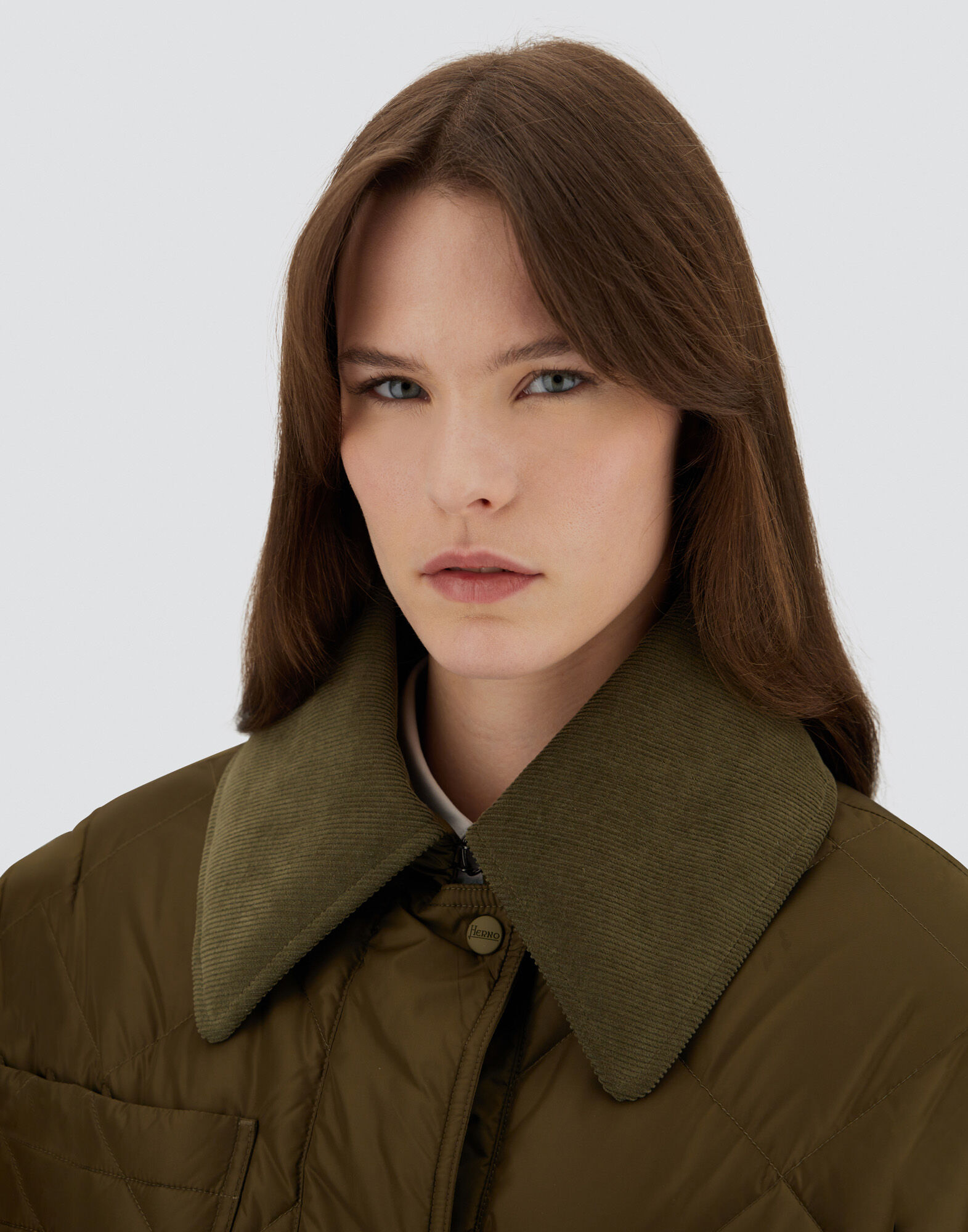 NYLON CHAMONIX SHORT PARKA in Military for Women | Herno®