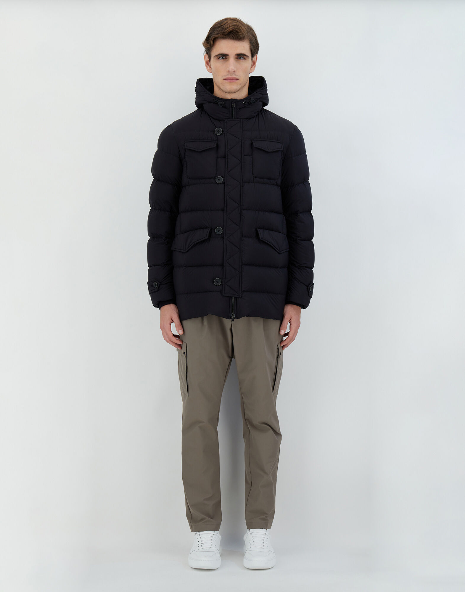 メンズ PARKA CON PIUMA LINEA LEGEND ブラック | Herno® (ヘルノ)