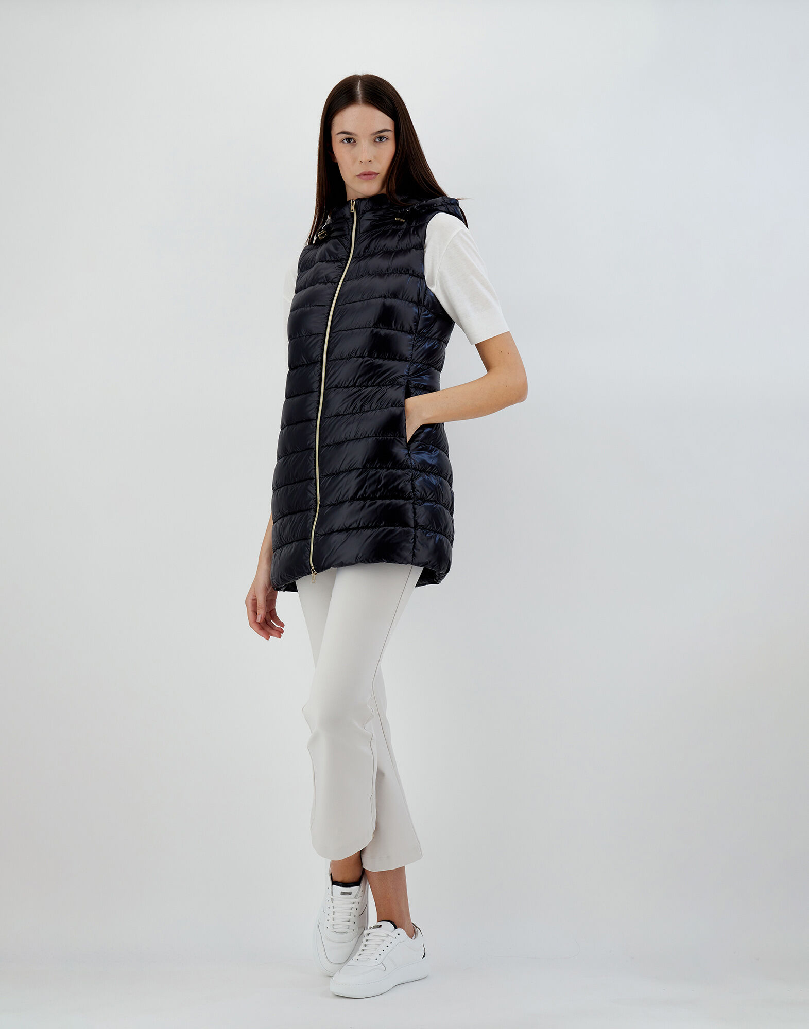 Herno sale long vest