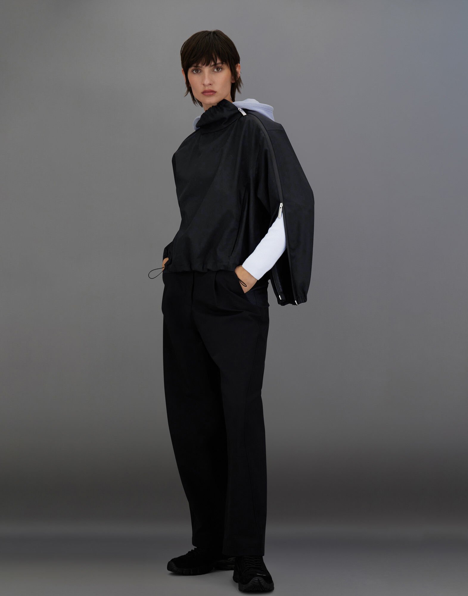 JACKE LAMINAR AUS WOOL TOUCH in Schwarz | Herno®