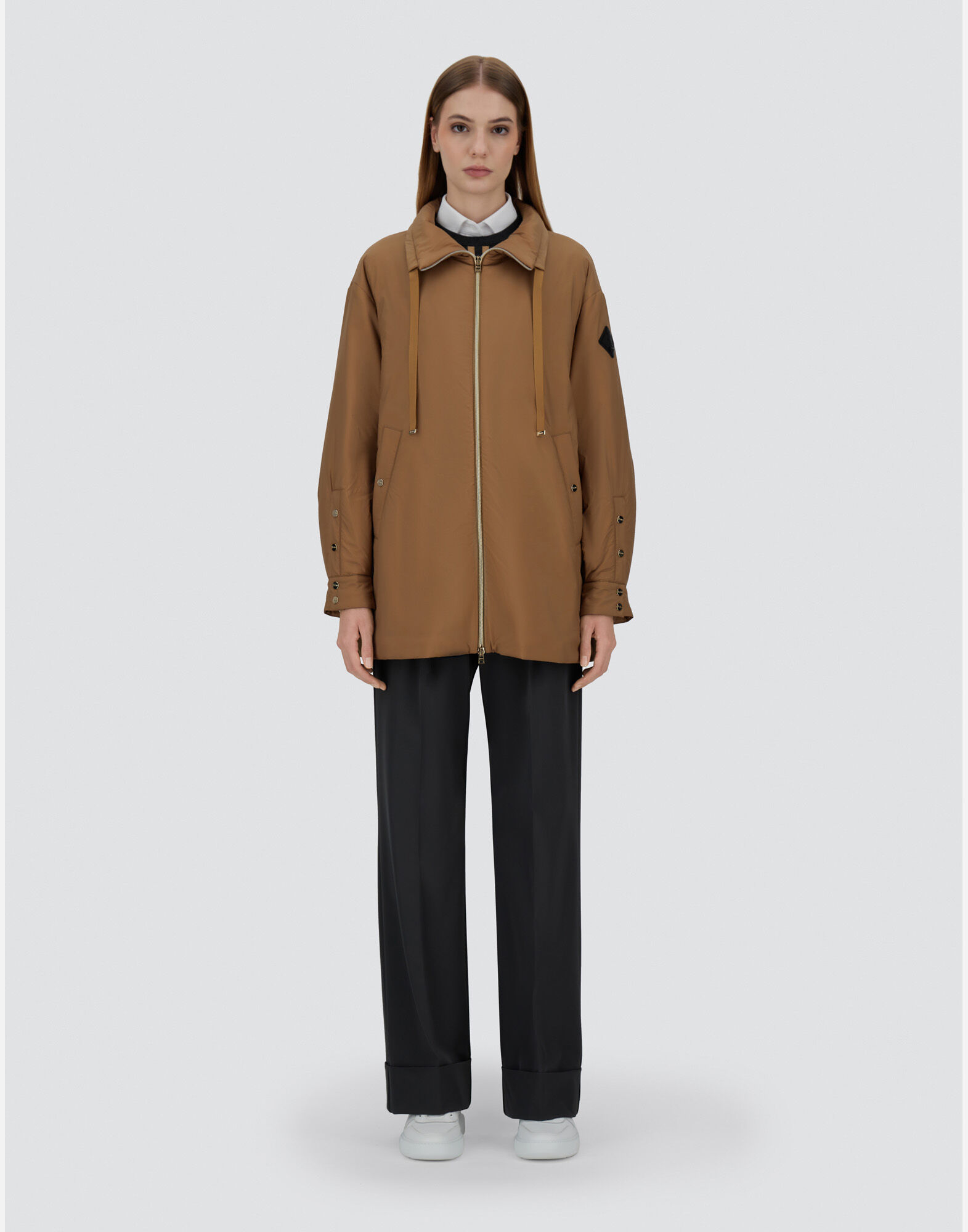 HERNO A-Shape ECOAGE Aシェイプ ジャケット ブラック A-SHAPE IN NYLON ULTRALIGHT in Nero da Donna | Herno®