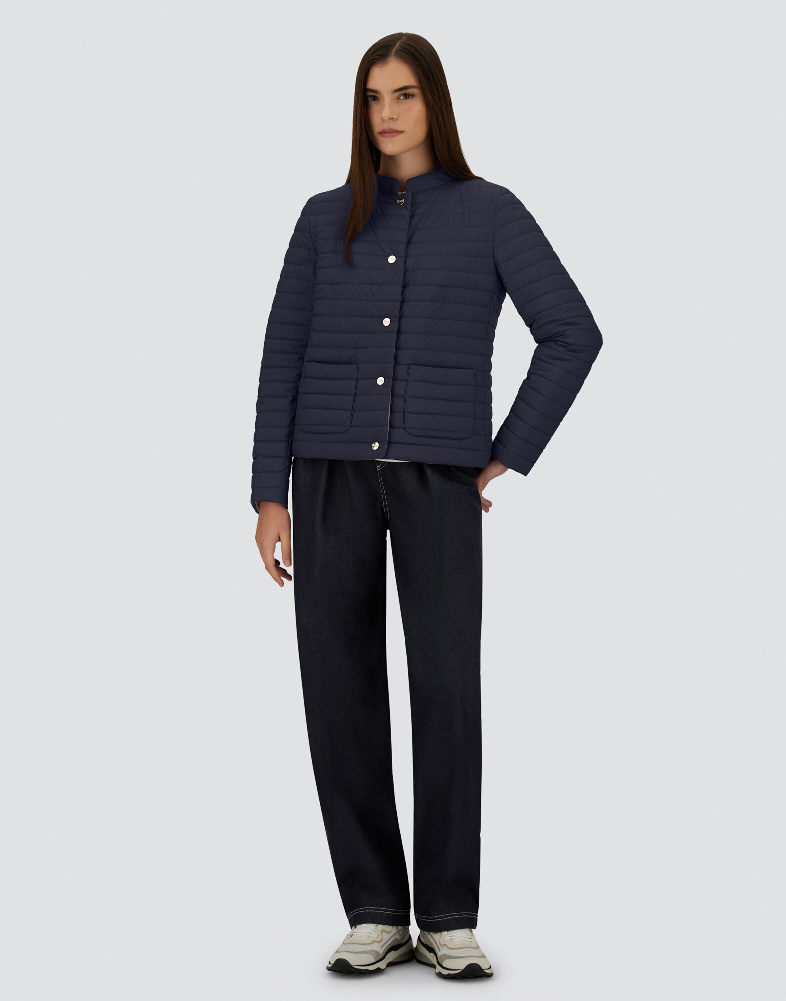 レディース REVERSIBLE JACKET IN ECOAGE AND NYLON ULTRALIGHT ブルー