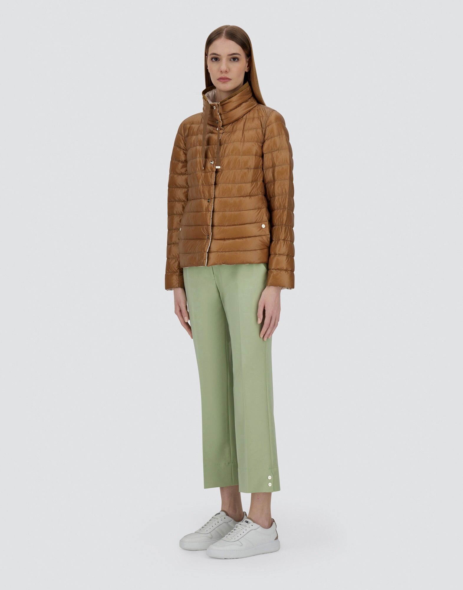 REVERSIBLE CAPE IN NYLON ULTRALIGHT in Chantilly for Women