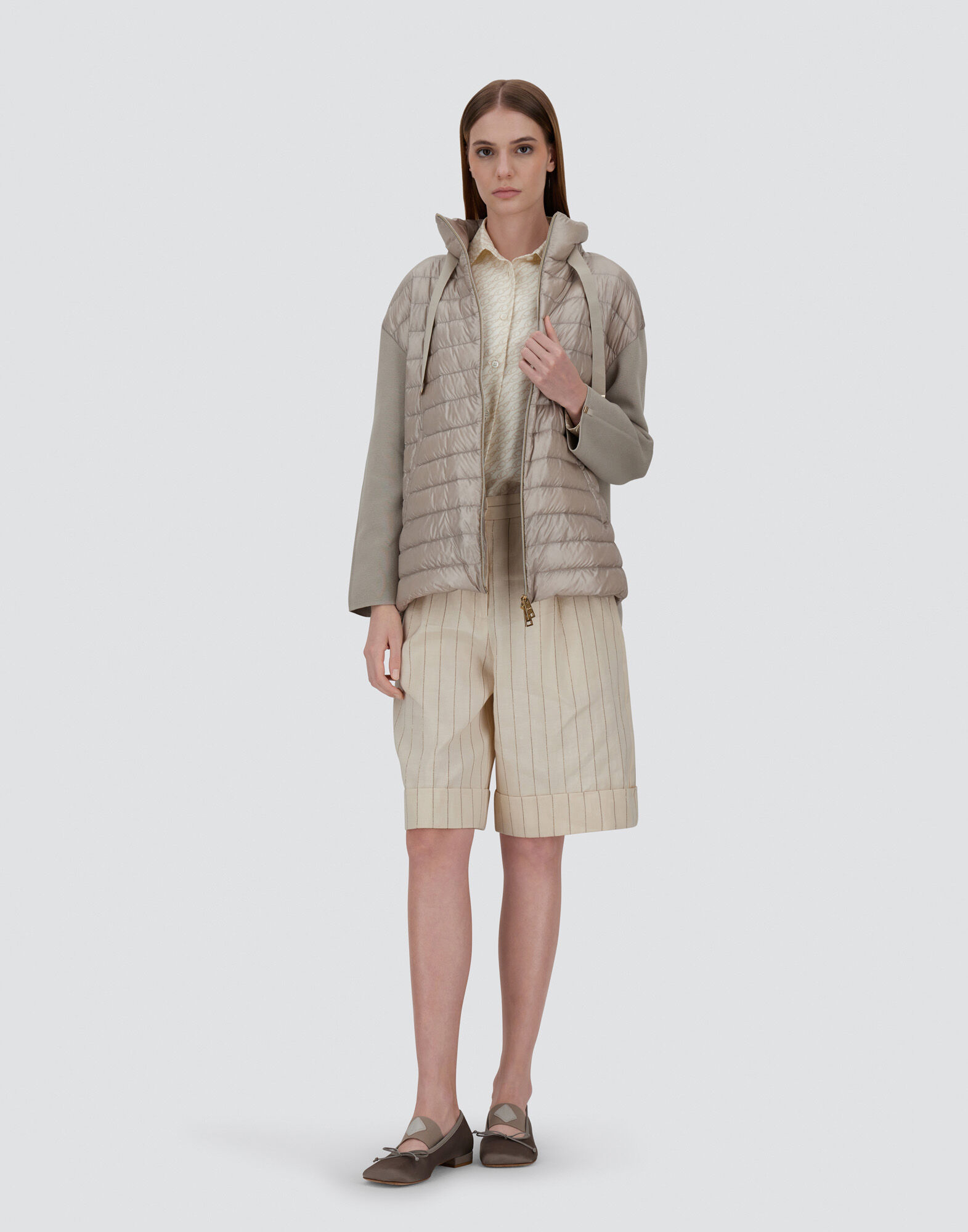 HERNO エターナル コットン ウルトラライト ナイロン ジャケット MP000141D72098_1985_1.jpg?sw=