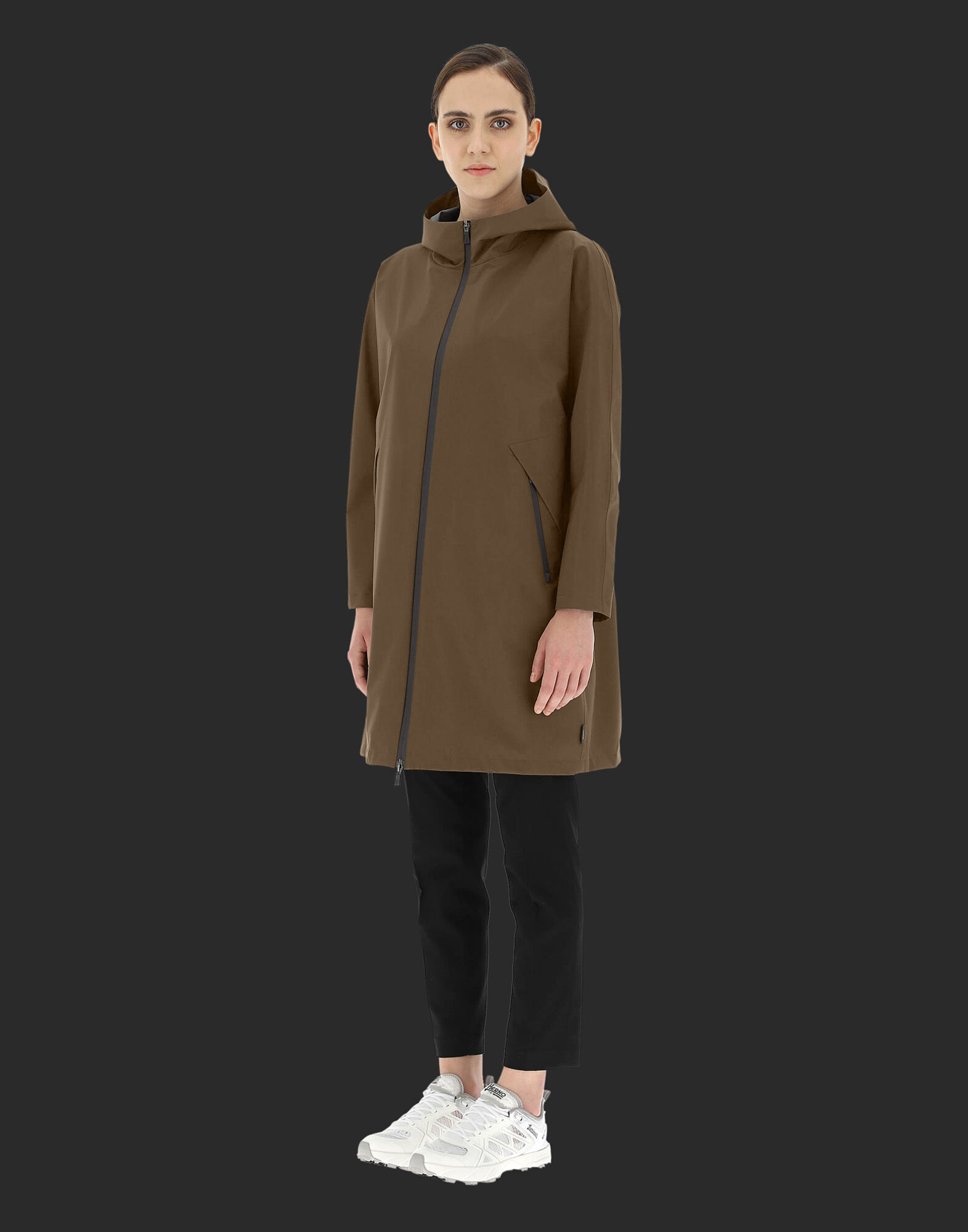 GORE-TEX 2LAYER LAMINAR PARKA in Green 