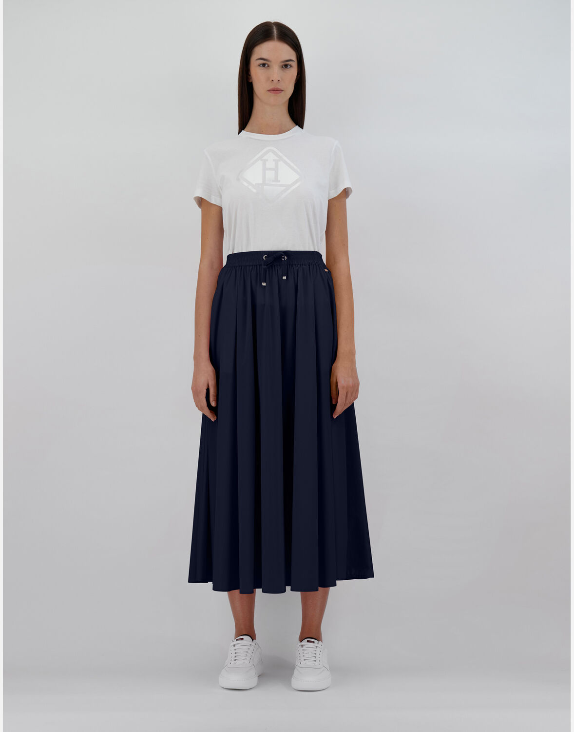 Herno Women Black Skirt With Elastic Drawstring Waist In Tech Fabric Stretch Woman