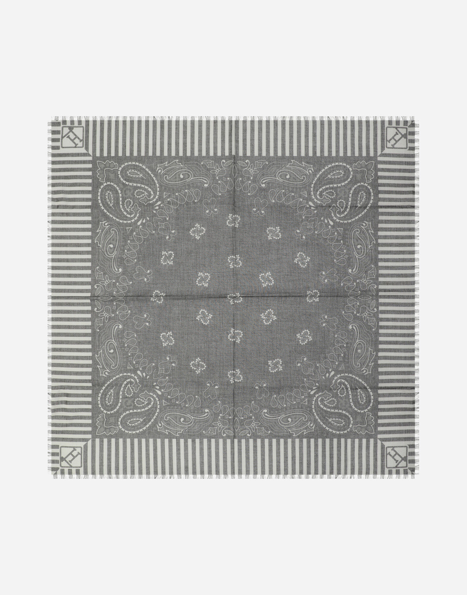 Men's Scarves - Luxury Accessories | Herno®