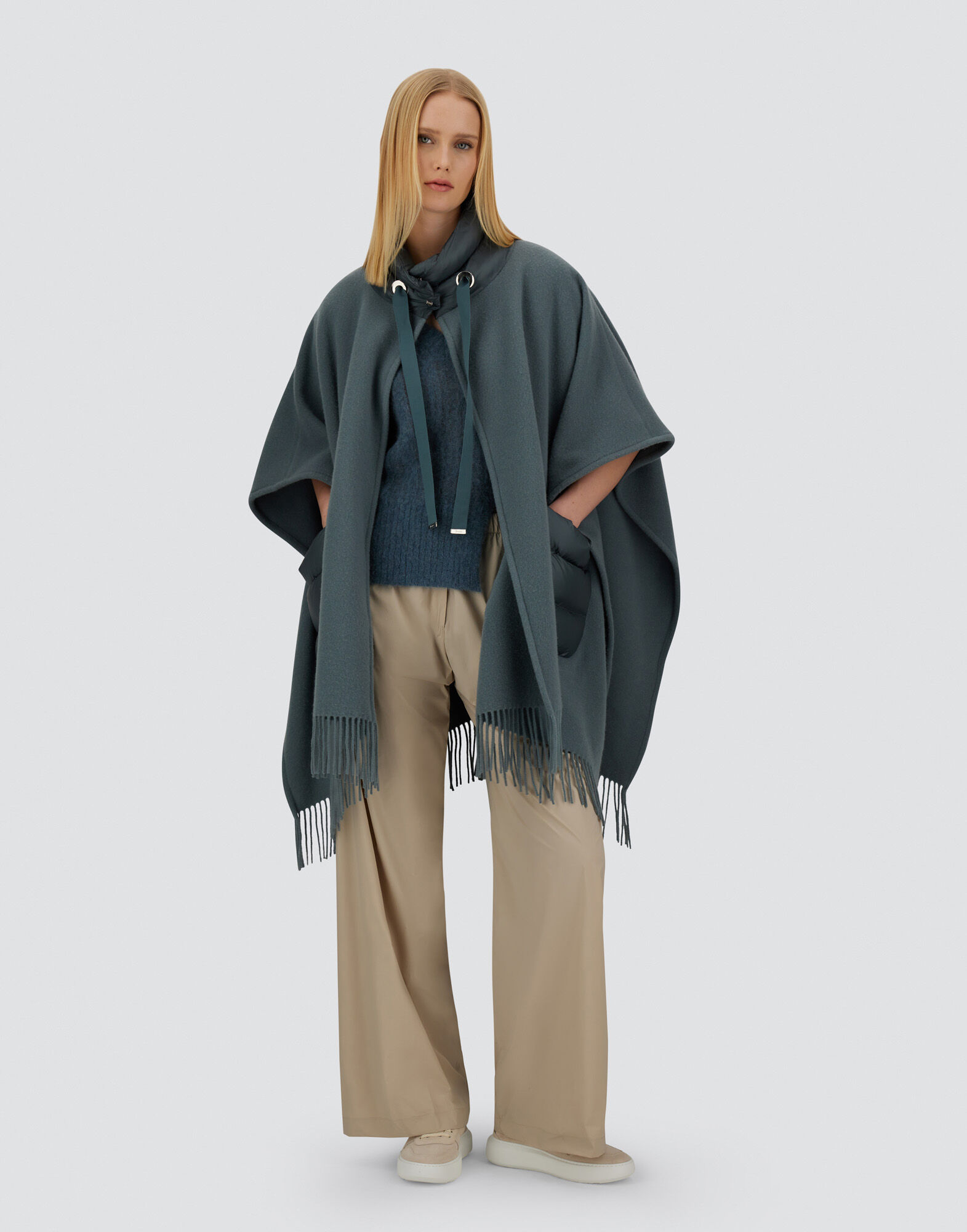 レディース リゾート ウォーミー＆ナイロン ウルトラライト ポンチョ