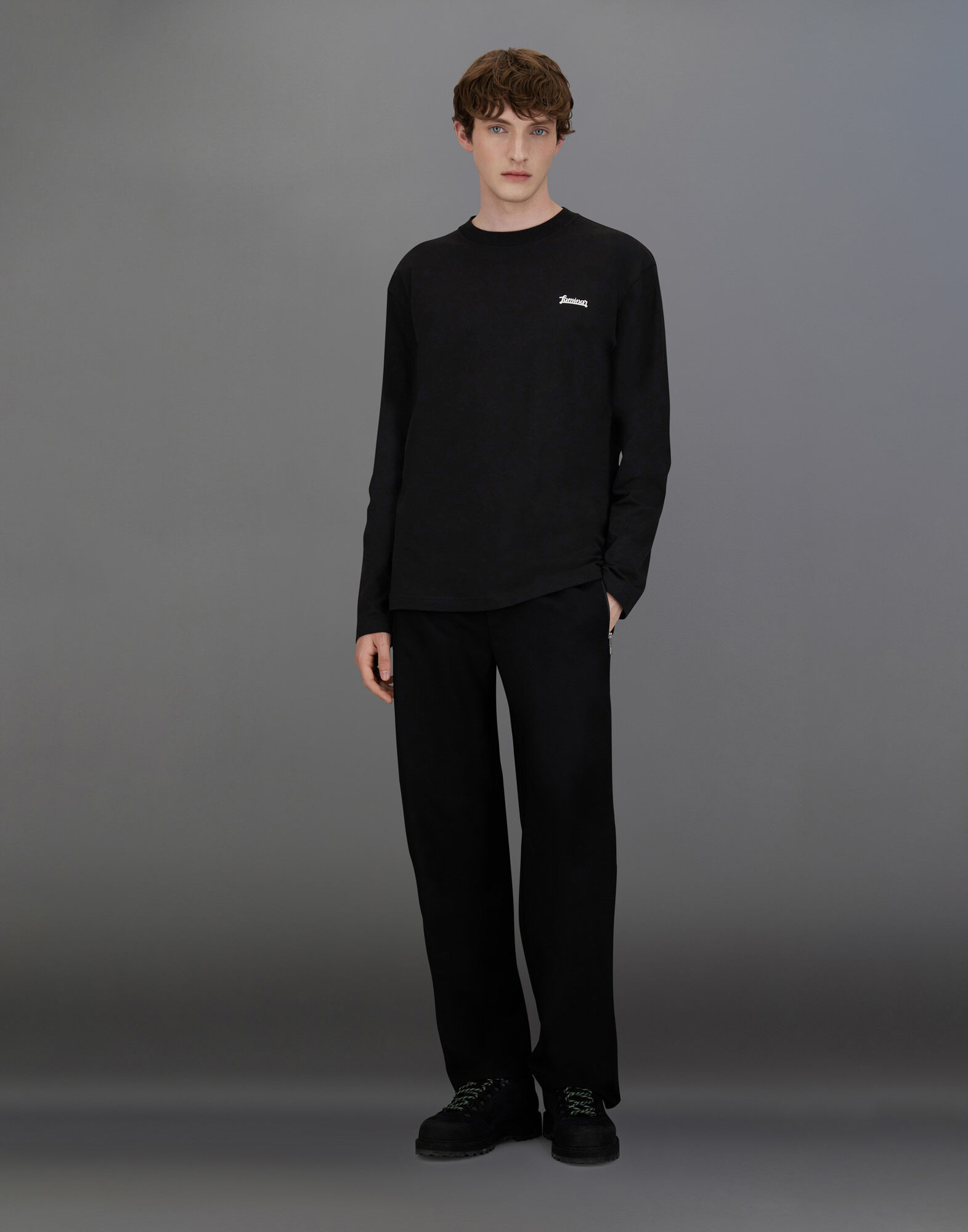 ラミナー コンパクトジャージー Tシャツ ブラック | Herno® (ヘルノ)