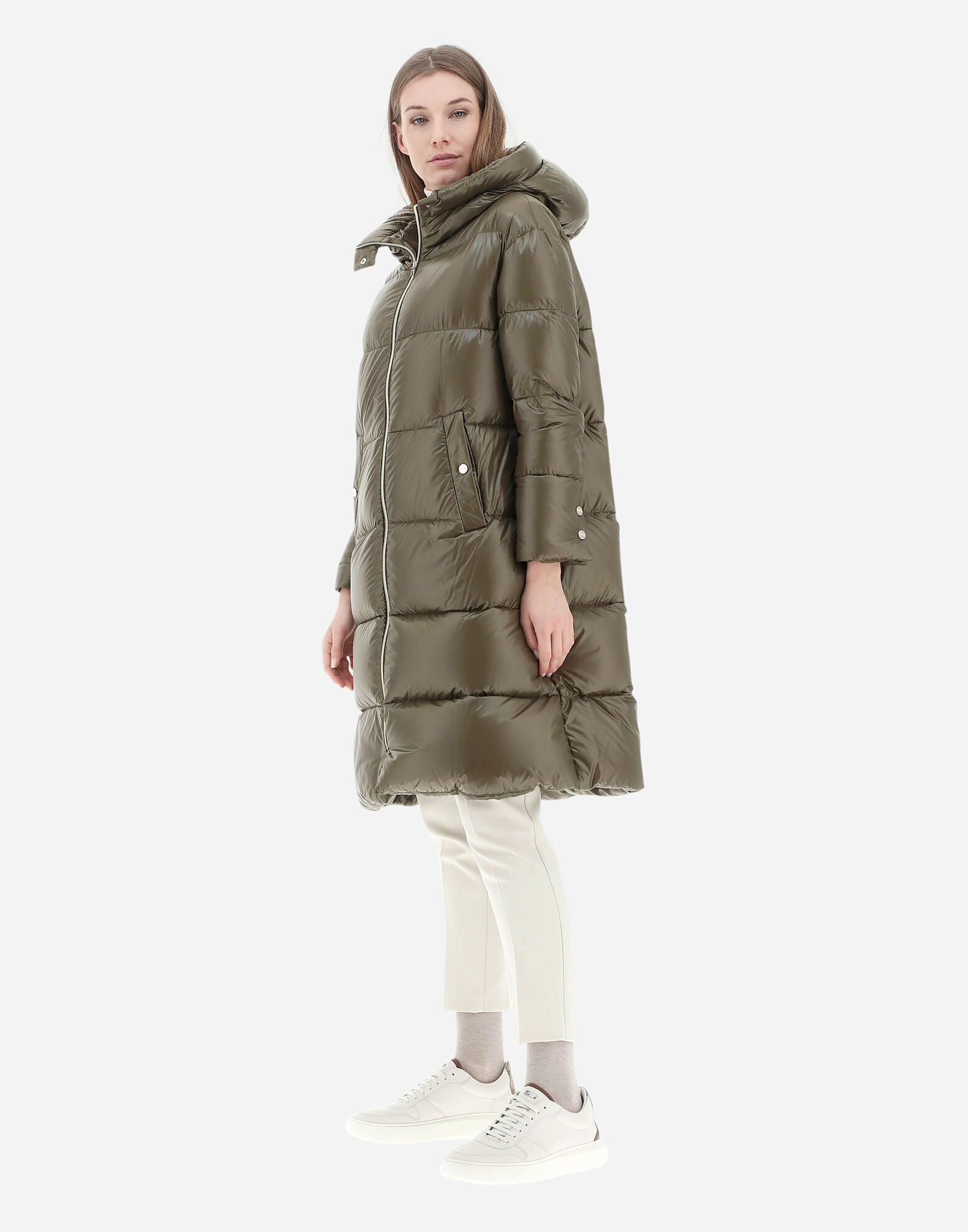 ULTRALIGHT NYLON PARKA in Military for Women Herno
