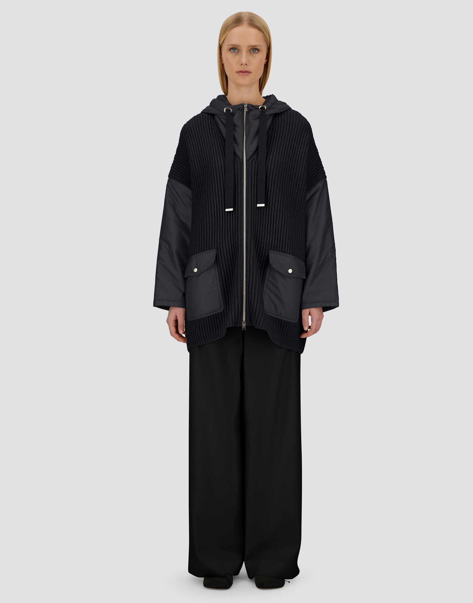 ダウンジャケット・コート HERNO Resort hood in ultralight wool and nylon RESORT JACKET IN G.5 WOOL & NYLON ULTRALIGHT in Black for