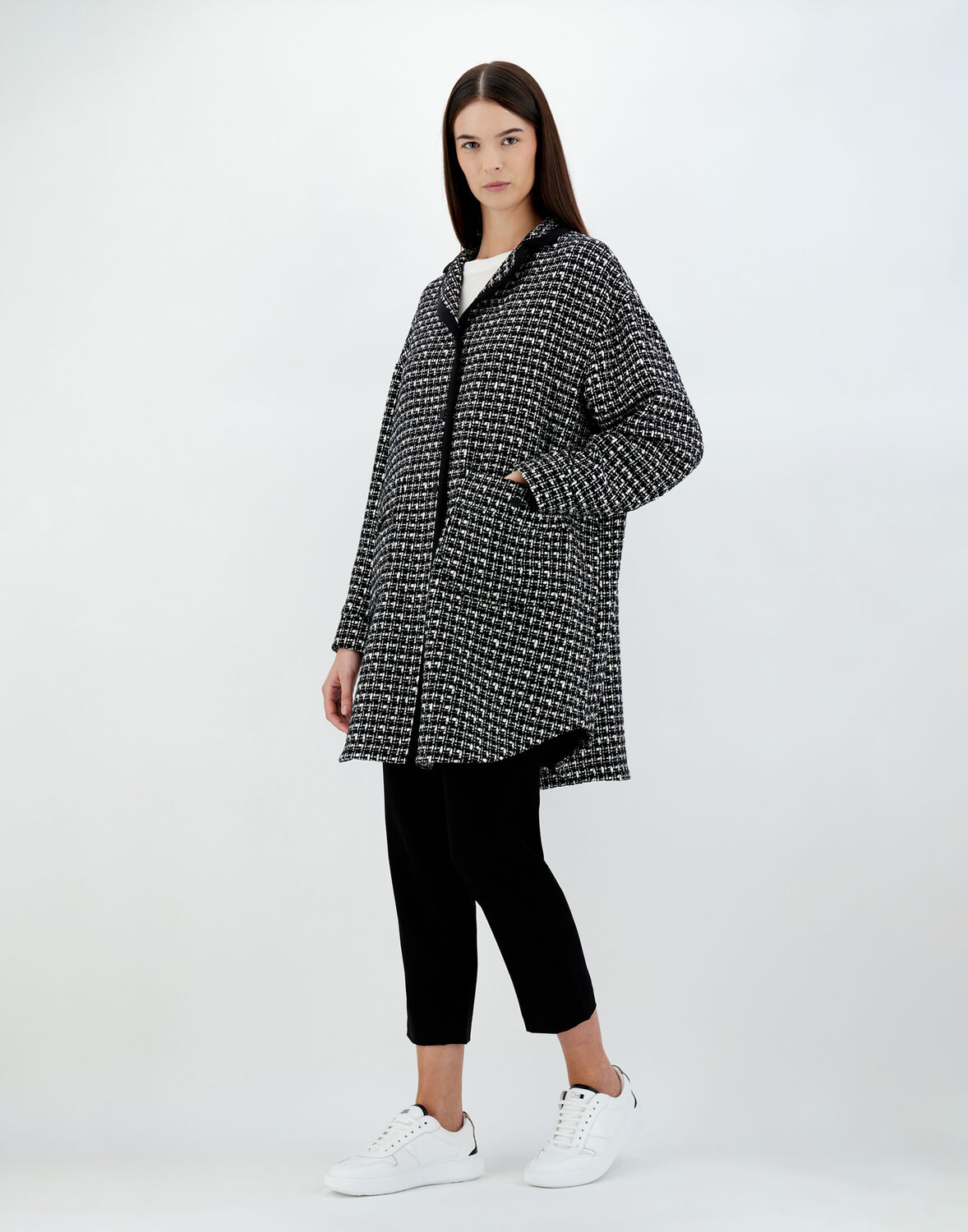 Herno Tweed Midi Coat In Black
