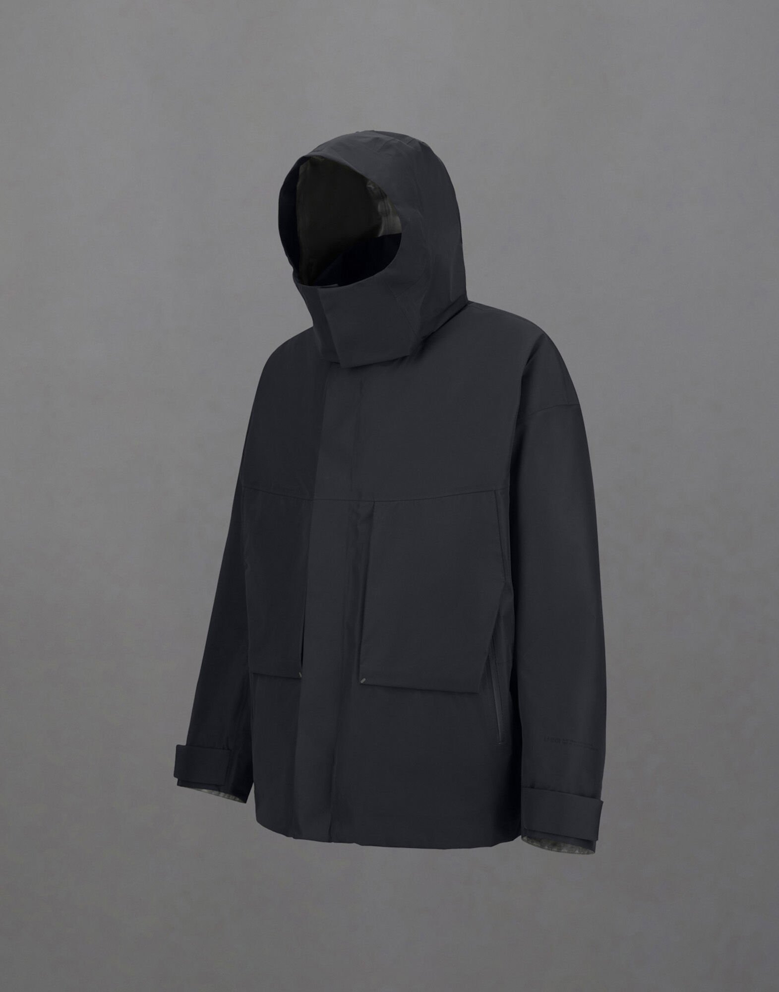 LAMINAR PARKA IN 3L GORE-TEX ブラック | Herno® (ヘルノ)