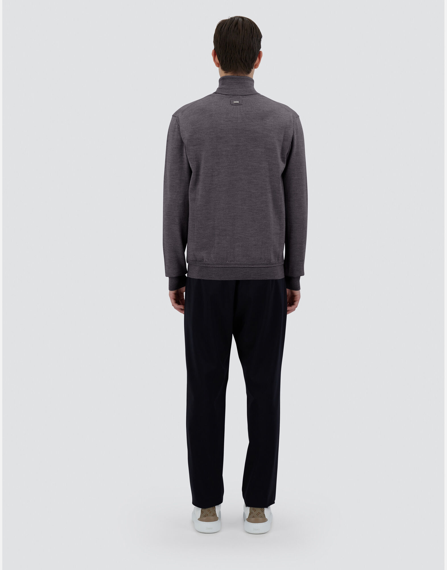 メンズ エンドレスウール ニットトップス グレー | Herno® (ヘルノ)