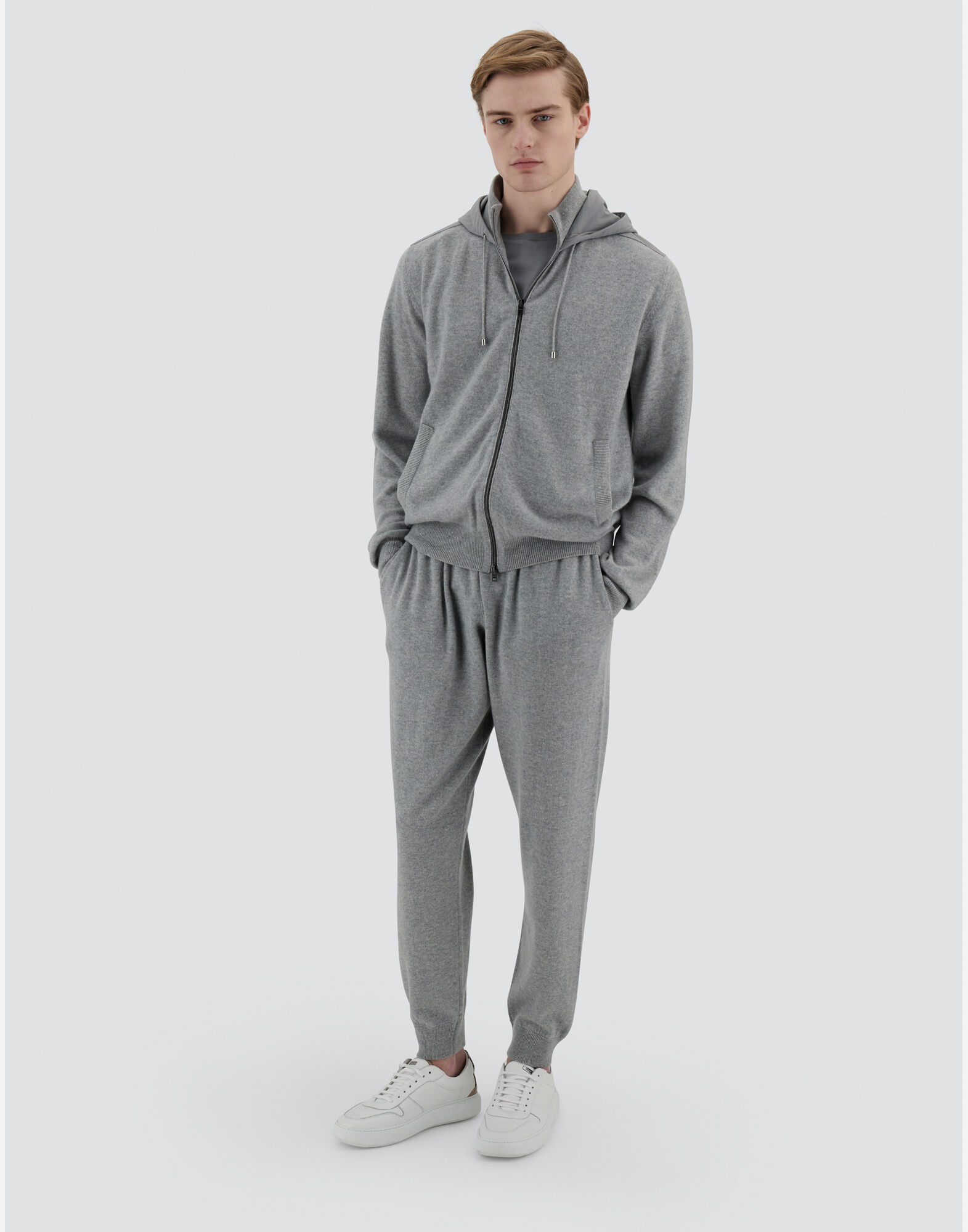 RESORT TRACKSUIT IN ETERNITY CASHMERE LIGHT NYLON STRETCH in Putty for Men Herno