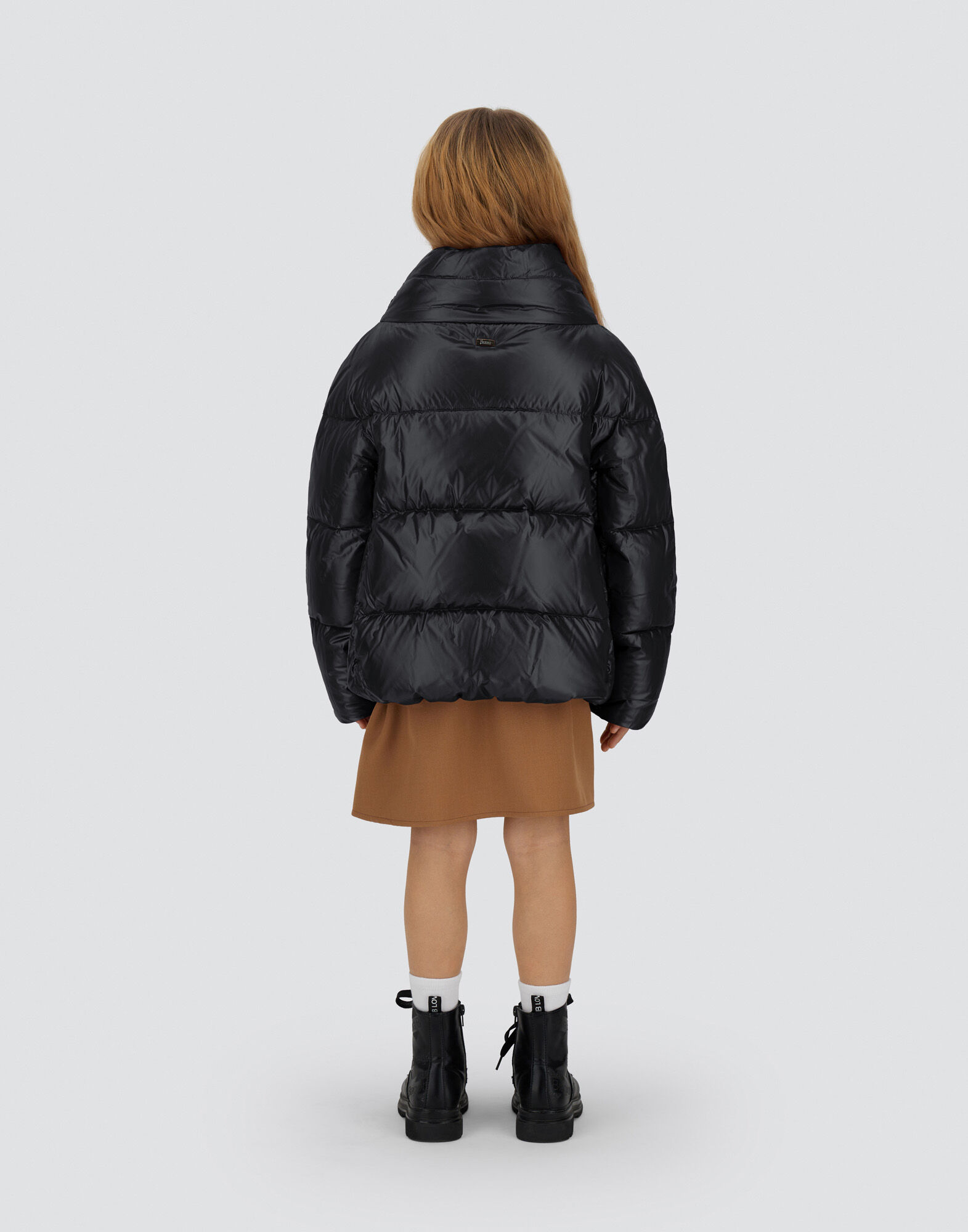 CAPE IN NYLON ULTRALIGHT in Black for Girls | Herno®