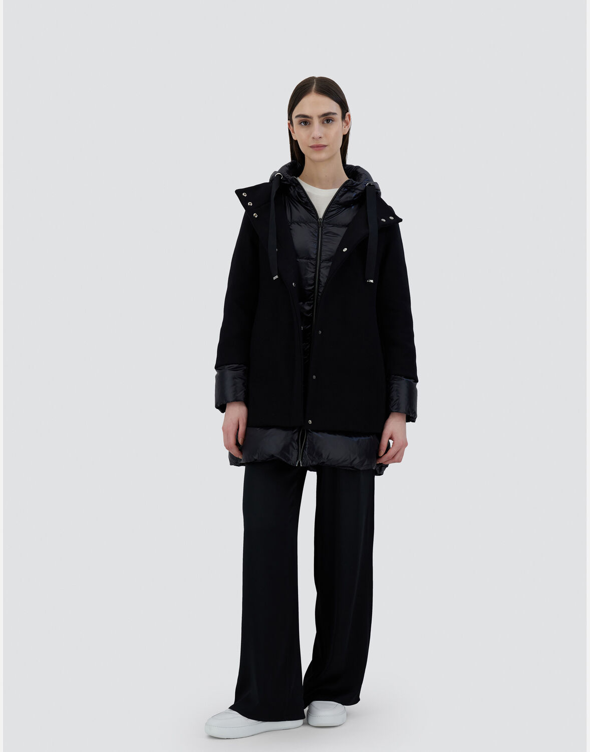 Herno Long-sleeved Down Jacket In Black