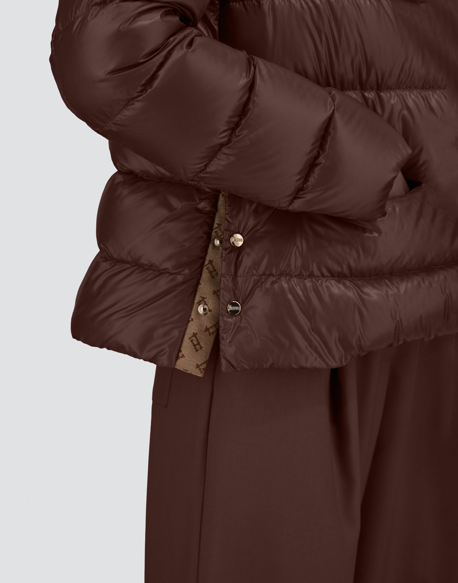 CAPPA IN NYLON ULTRALIGHT