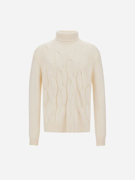 JERSEY DE CUELLO ALTO DE LANA CON TRENZAS