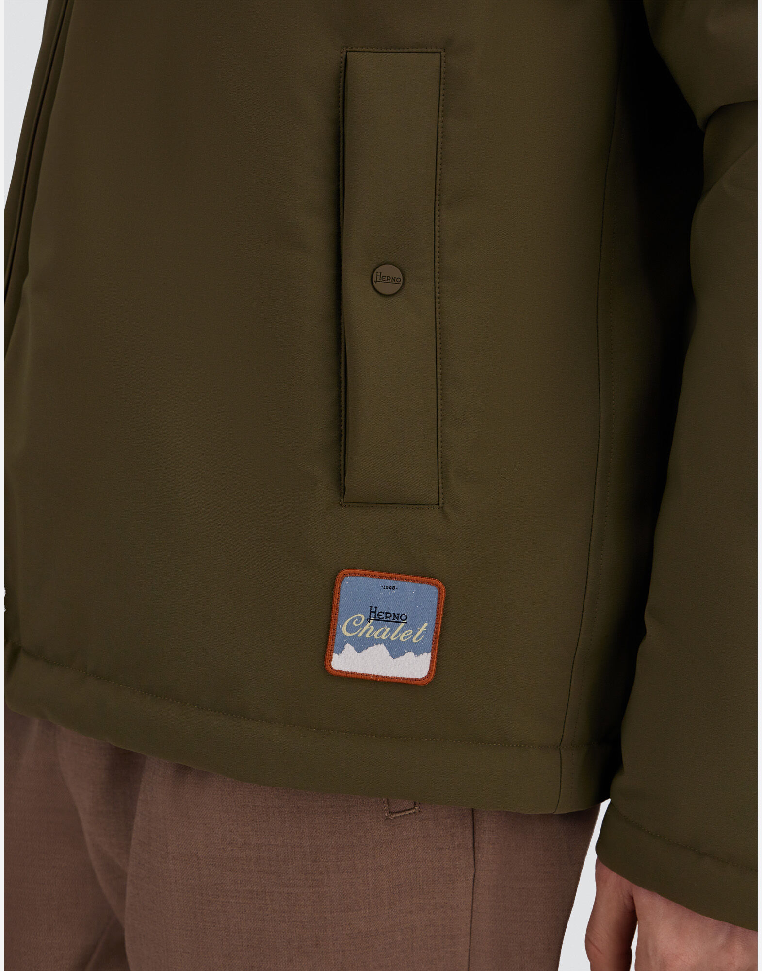 VESTE EN TWILL MAT ET NYLON EFFET GLOSS