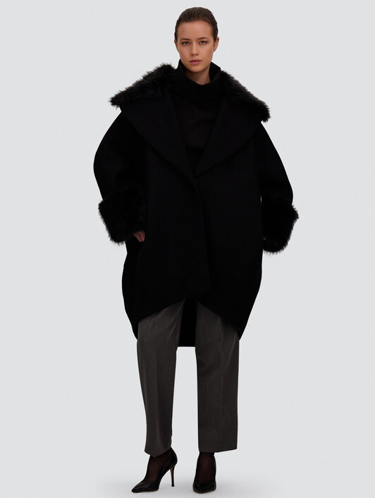 MANTEAU EN DRAP DE LAINE