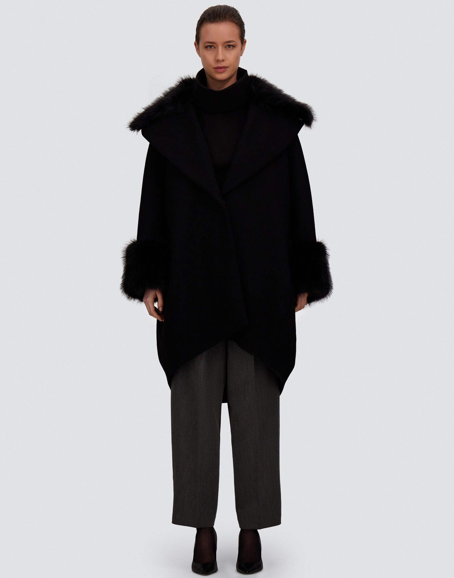 MANTEAU EN DRAP DE LAINE