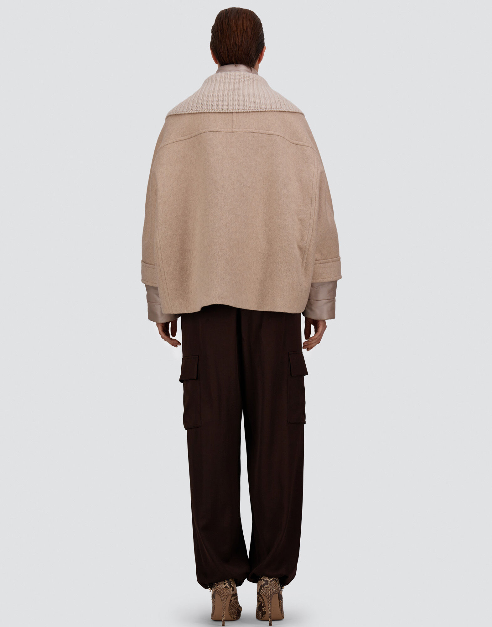 CAPPA IN TESSUTO DOPPIO DI CASHMERE, LANA E SETA E NYLON ULTRALIGHT