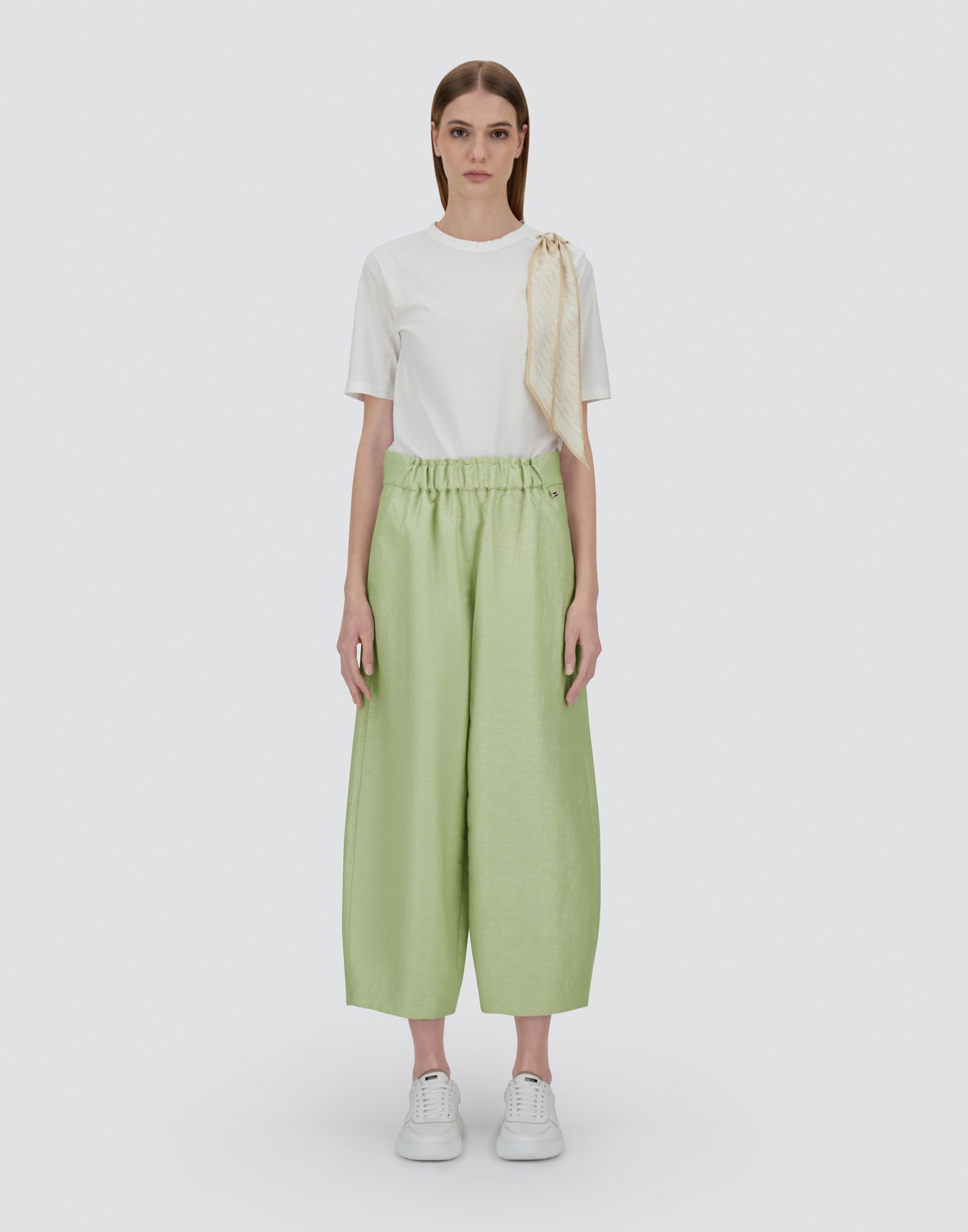 Herno Bright Linen Trousers In Light Green