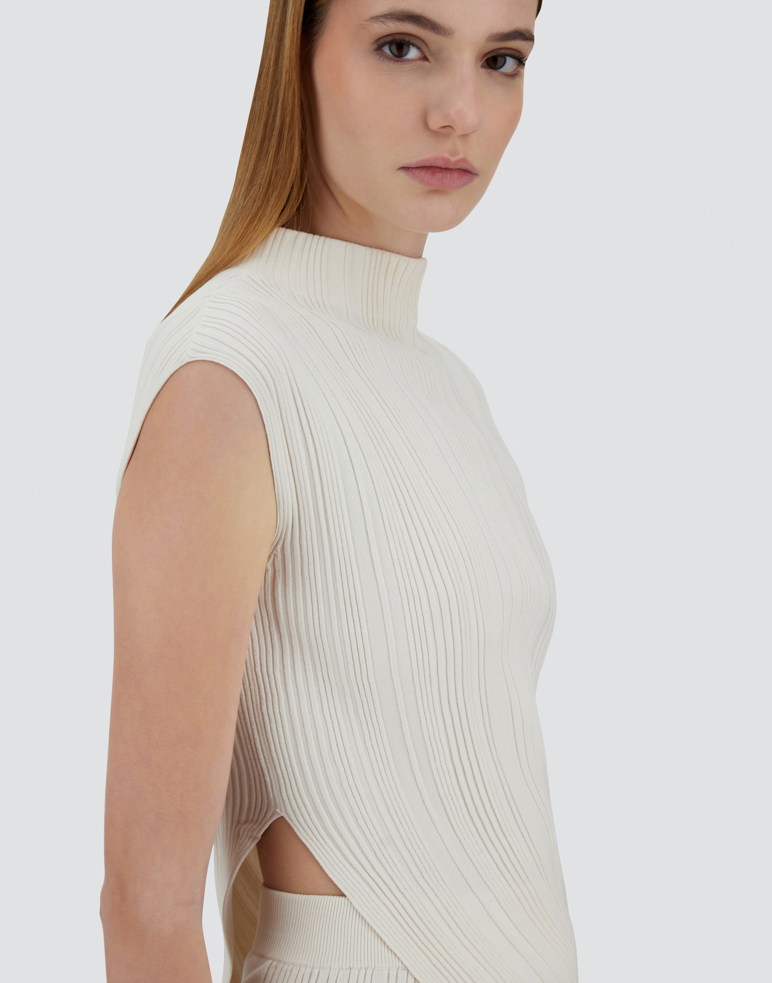 Herno Tank Top In Matt Viscose In Cream
