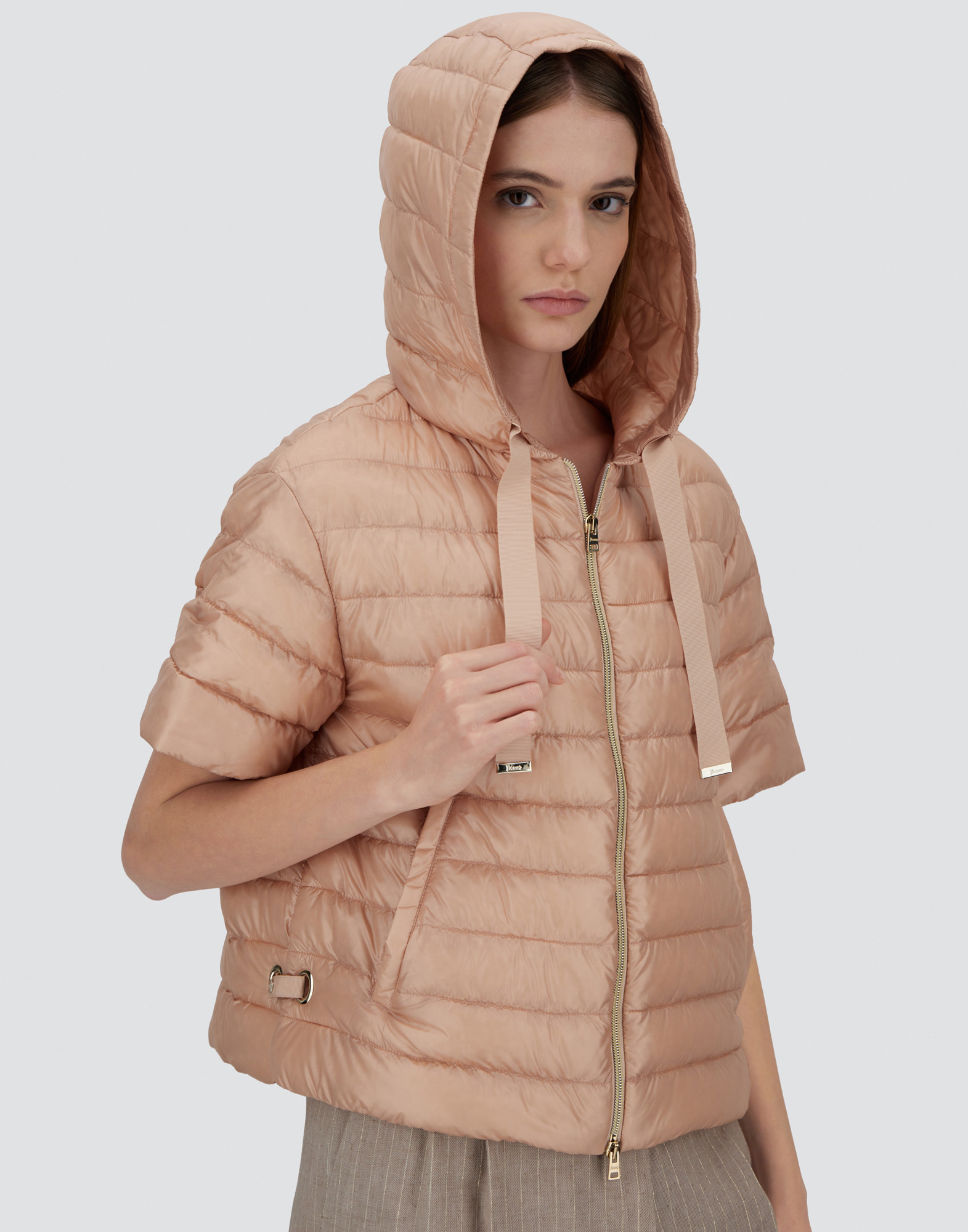 Herno Cape In Nylon Ultralight In Light Pink