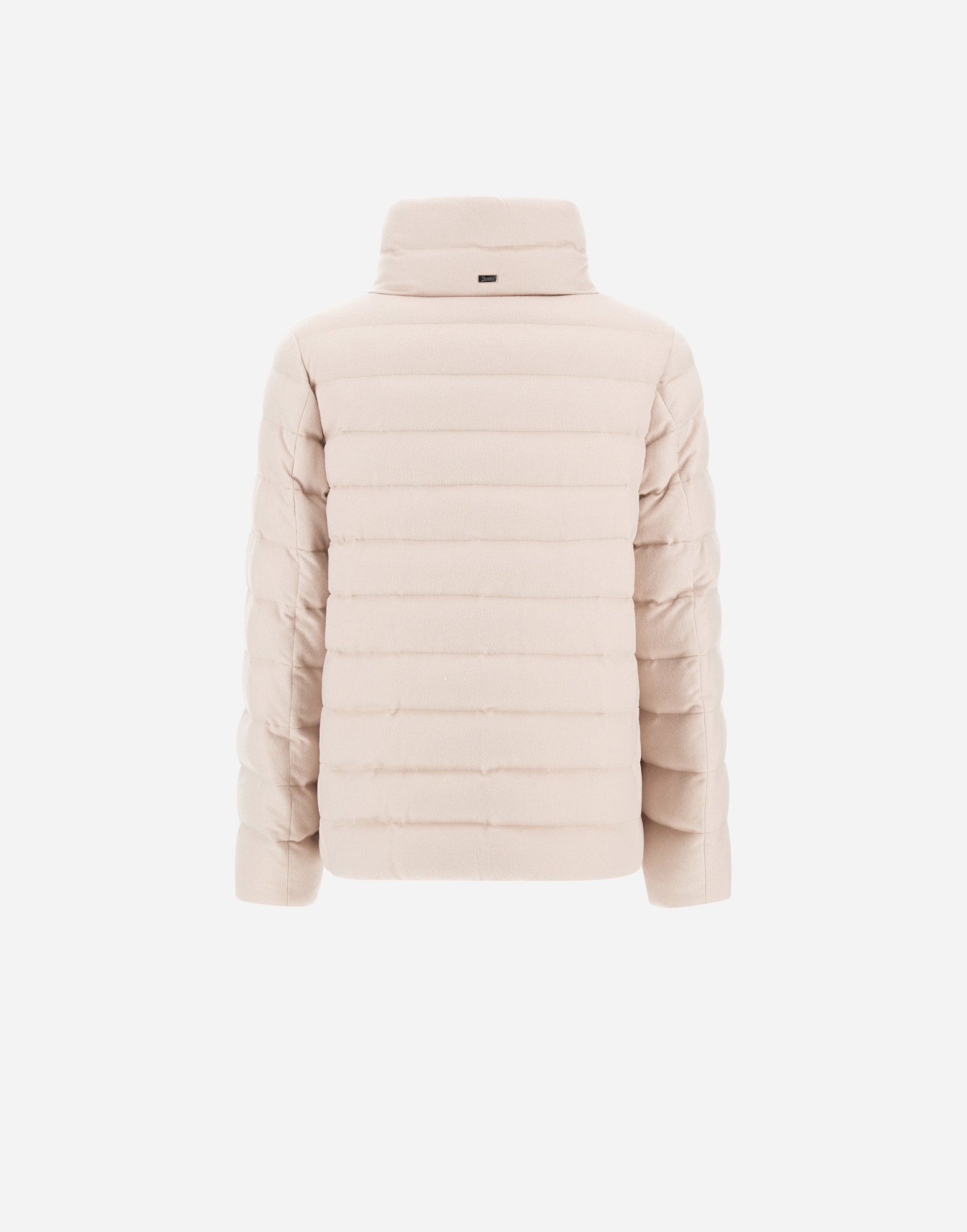 Herno Resort Cape In Cashmere Silk In White